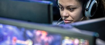 Feature Esports 400x400