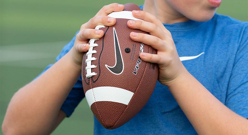 nike collegiate footballs