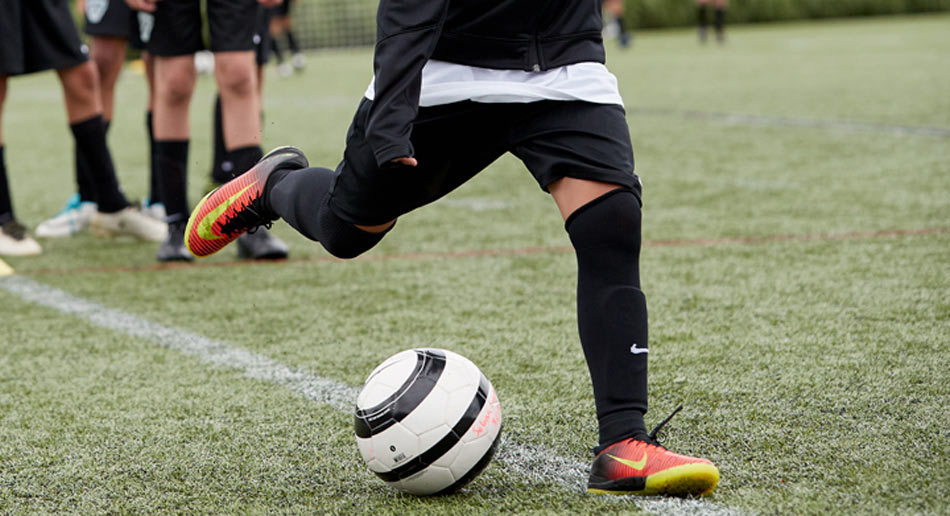 Download 3 Drills to Improve Your Soccer Dribbling - Soccer Tips